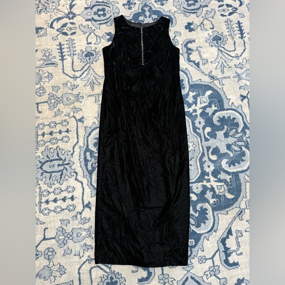 SCOTT MCCLINTOCK Elegant Black Sleeveless Maxi Velour Dress Rhinestones Slit